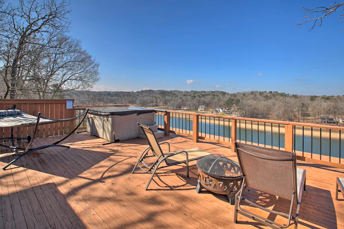 Lovely Hot Springs Escape, cabin with a private hot tub, photo 2