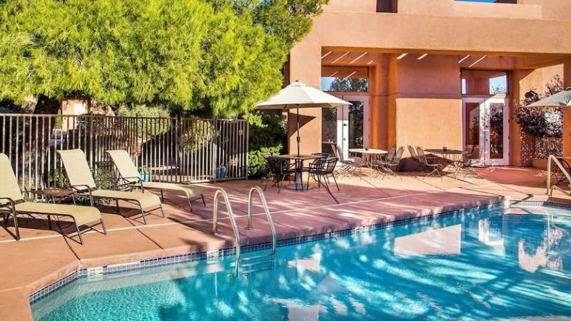 Alma de Sedona Inn Bed & Breakfast, room with private jacuzzi, photo 6