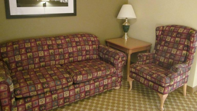 AmericInn By Wyndham Galesburg