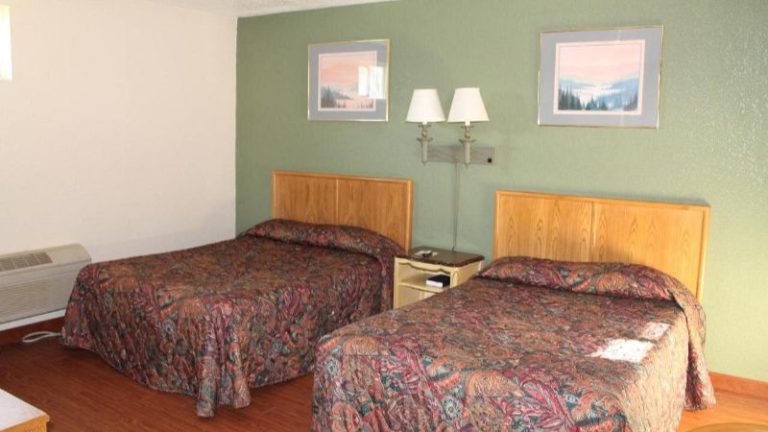 American Motor Inn – Rock Island