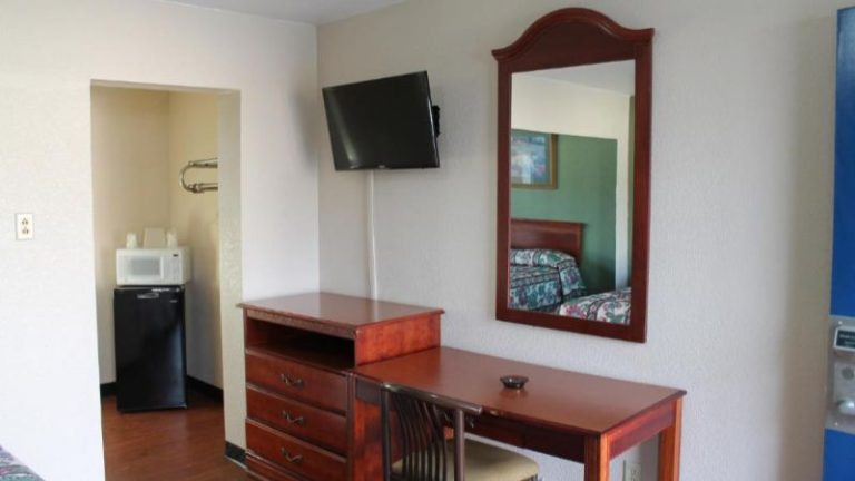 American Motor Inn – Rock Island