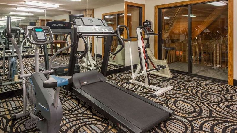 Baymont by Wyndham Metropolis, room with private jacuzzi, photo 6