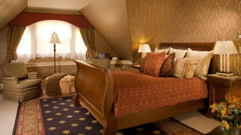 Berry Manor Inn
