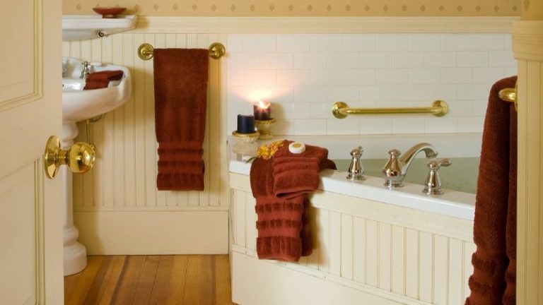 Berry Manor Inn