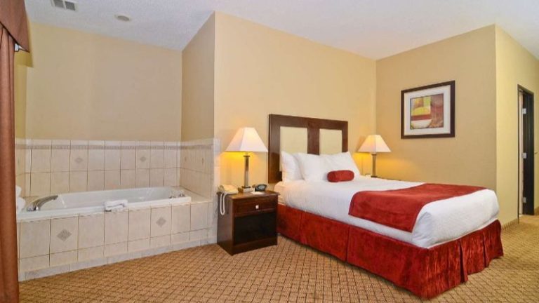 Best Western Macomb Inn