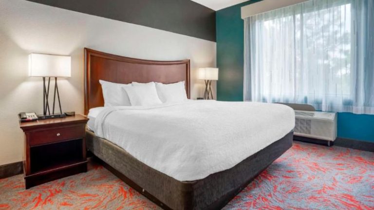 Best Western Plus Daphne Inn & Suites