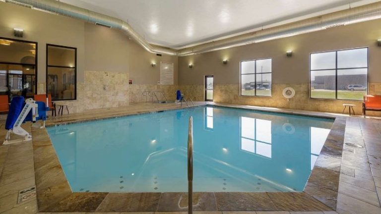 Best Western Plus North Platte Inn & Suites