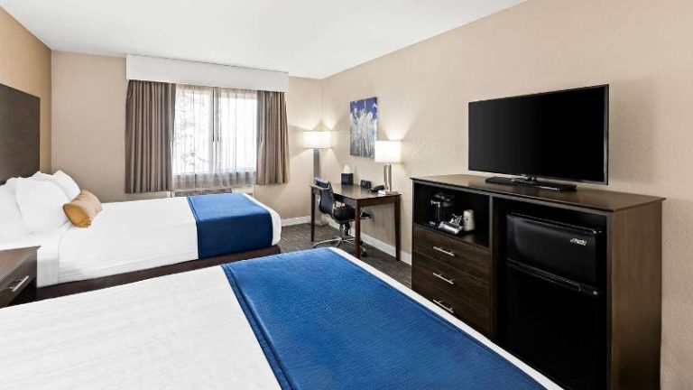 Best Western Snowflake Inn