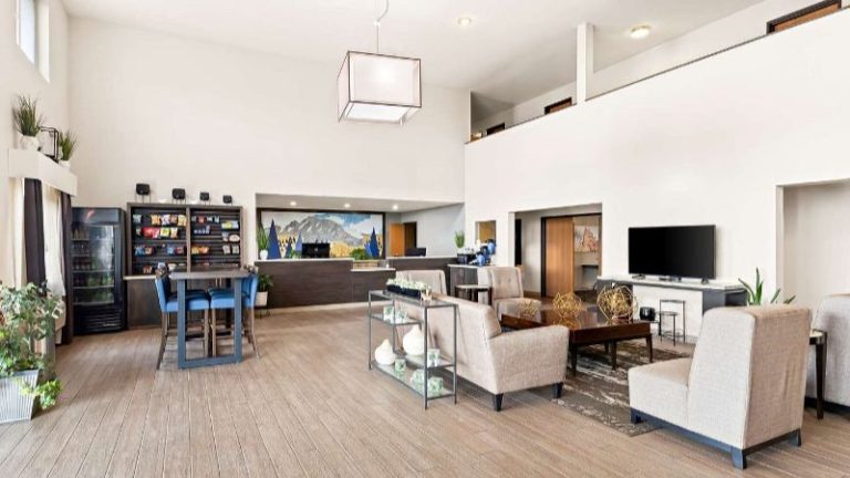 Best Western Snowflake Inn