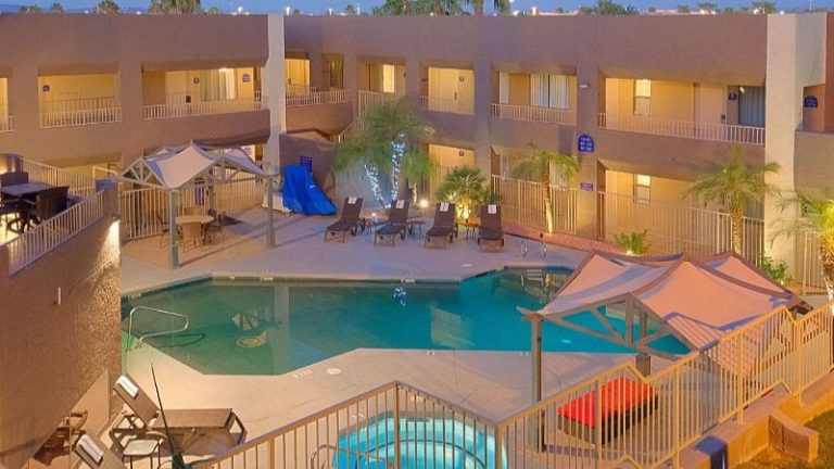 Best Western Yuma Mall Hotel & Suites