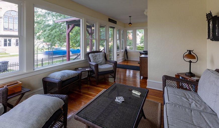Braywood Inn, room with private jacuzzi, photo 7