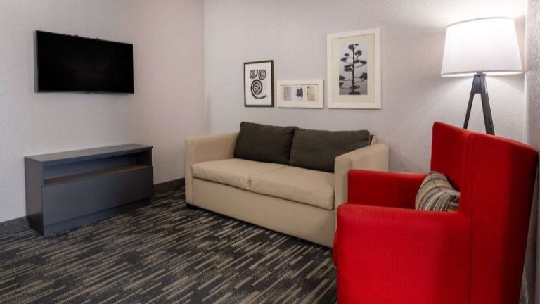 Country Inn & Suites by Radisson, Valdosta, GA