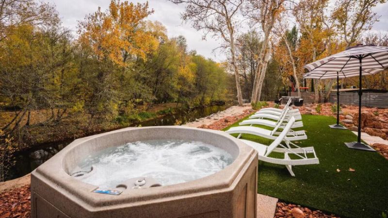 Creekside Retreat 20