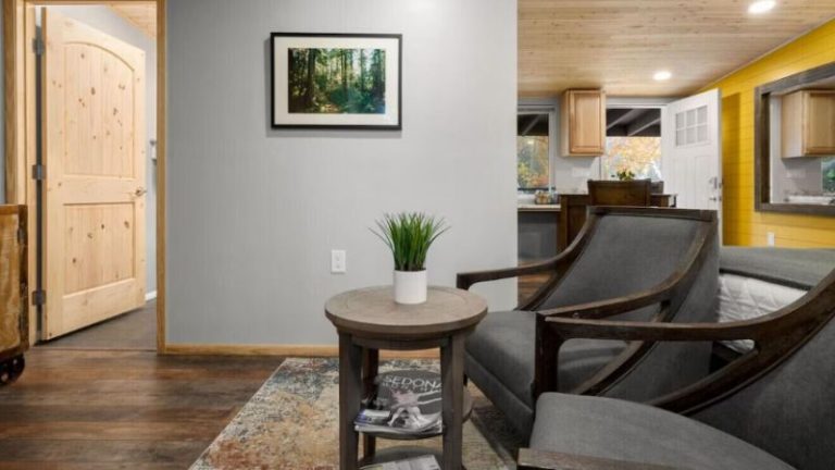 Creekside Retreat 20