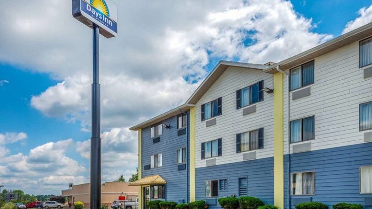 Days Inn Somerset PA I-70 I-76