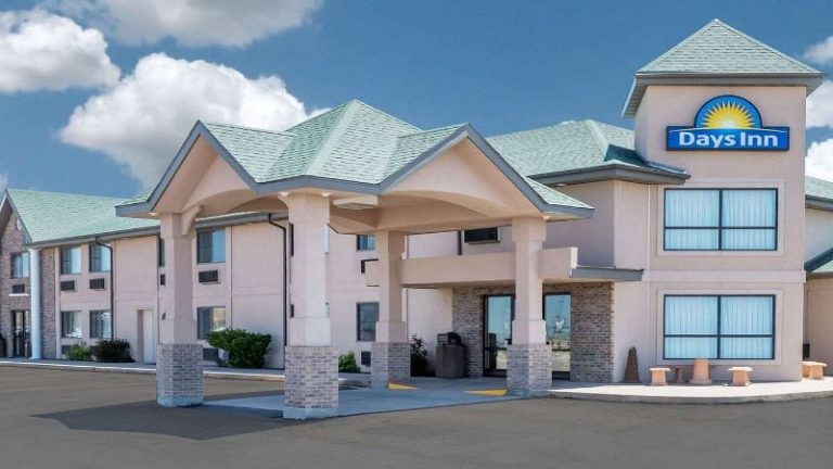 Days Inn by Wyndham Sidney