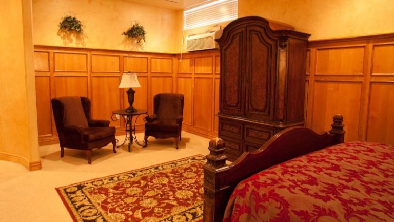 Destinations Inn