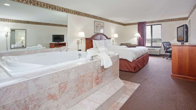 Hampton Inn Bowling Green