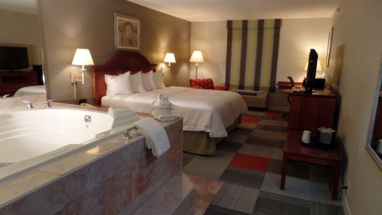 Hampton Inn Bowling Green