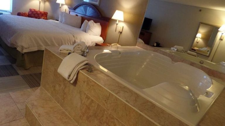 Hampton Inn Bowling Green