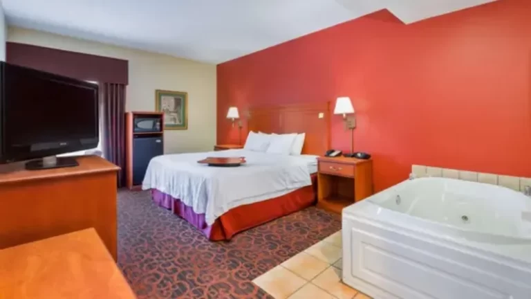 Hampton Inn Marion