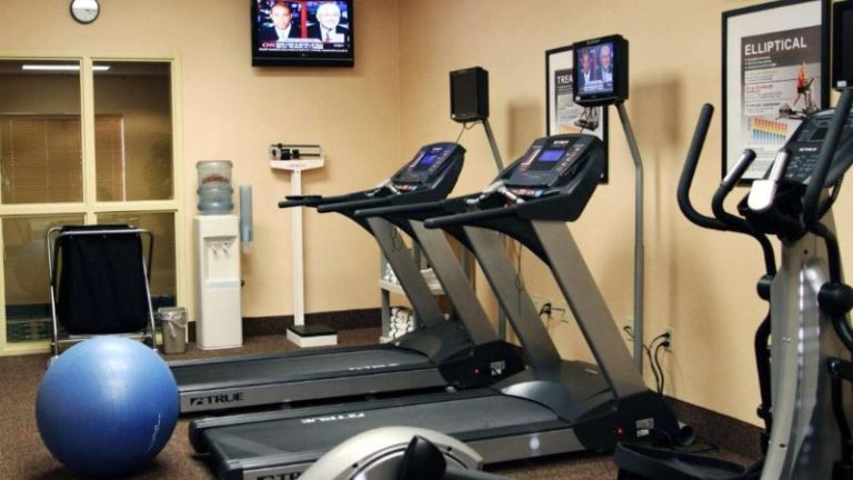 Hampton Inn and Suites Seal Beach