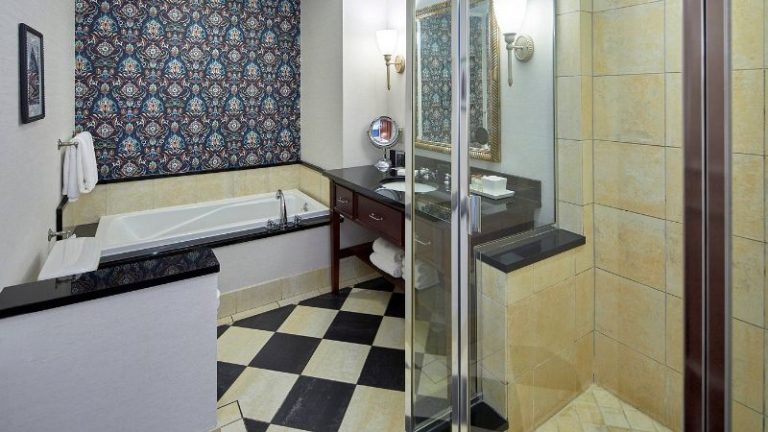 The Battle House Renaissance Mobile Hotel & Spa