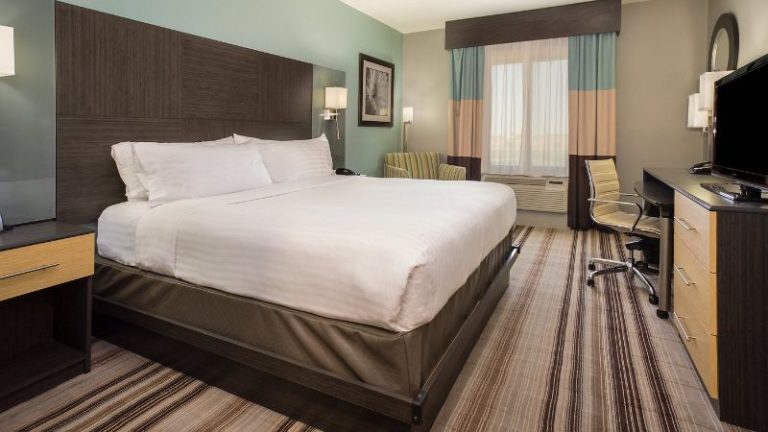 Holiday Inn Express & Suites Amarillo West, an IHG Hotel