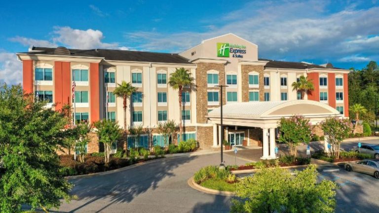 Holiday Inn Express & Suites Mobile/Saraland