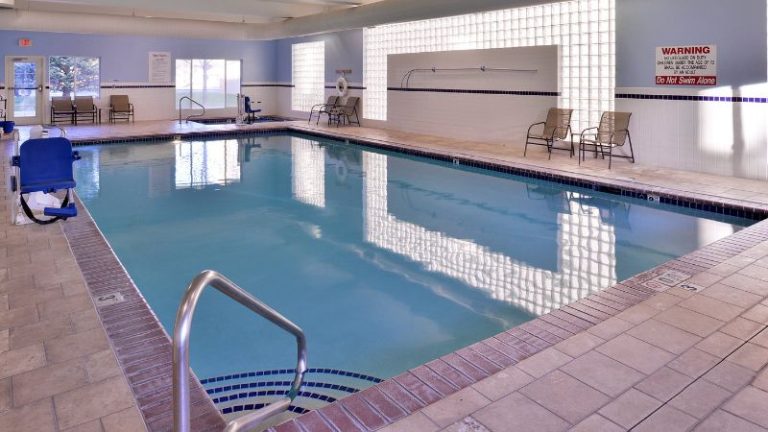 Holiday Inn Express & Suites Idaho Falls, an IHG Hotel