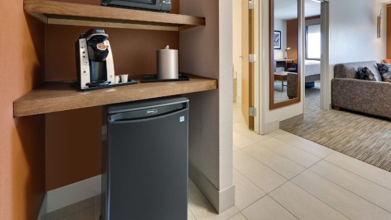 Holiday Inn Express & Suites Scottsbluff-Gering, an IHG Hotel