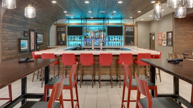 Holiday Inn Yuma, an IHG Hotel