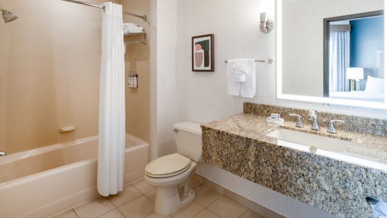 Holiday Inn & Suites Chicago Northwest – Elgin, an IHG Hotel
