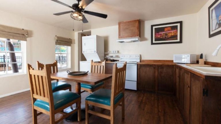 Hotel El Rancho