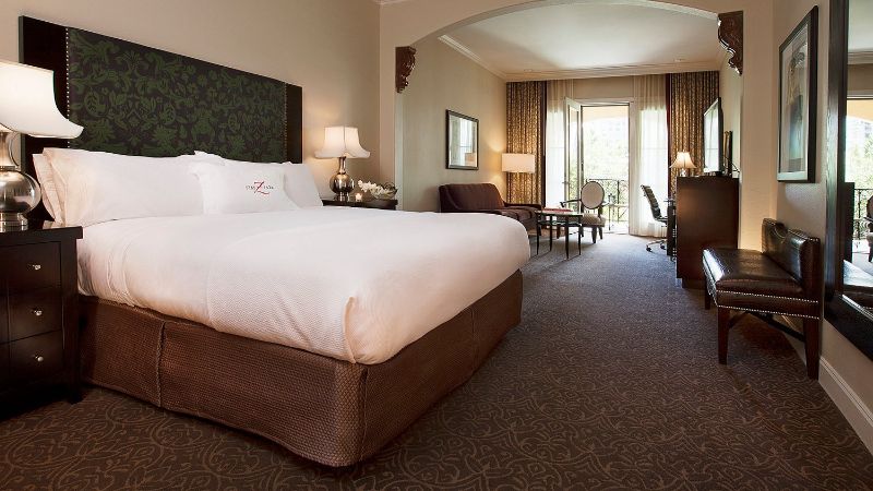 Hotel ZaZa Dallas, room with private jacuzzi, photo 2