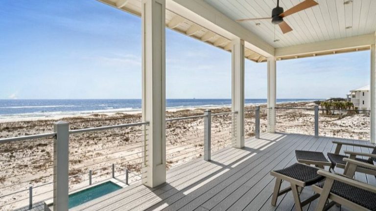 Kiva Dunes