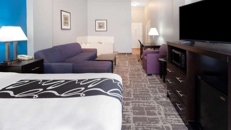 La Quinta Inn & Suites by Wyndham Kerrville