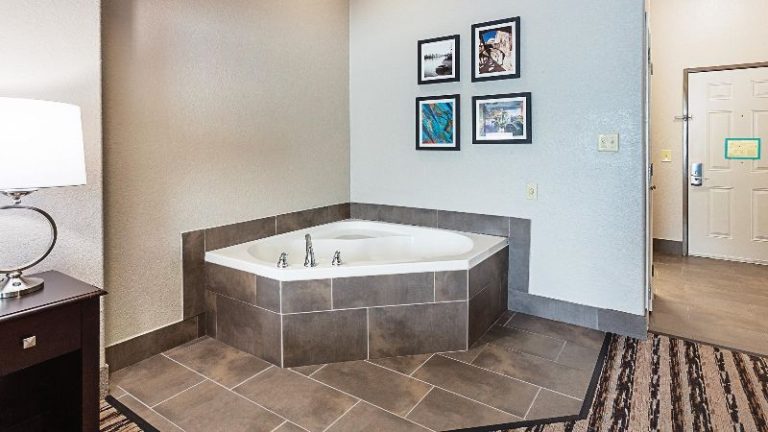 La Quinta Inn & Suites by Wyndham San Antonio Northwest