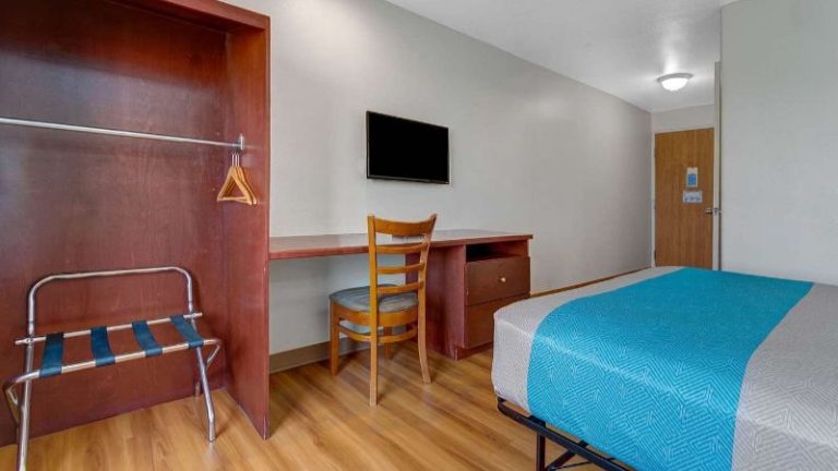 Motel 6 Idaho Falls, ID – Snake River