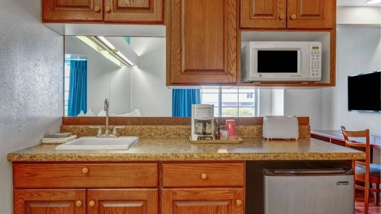Motel 6 Idaho Falls, ID – Snake River