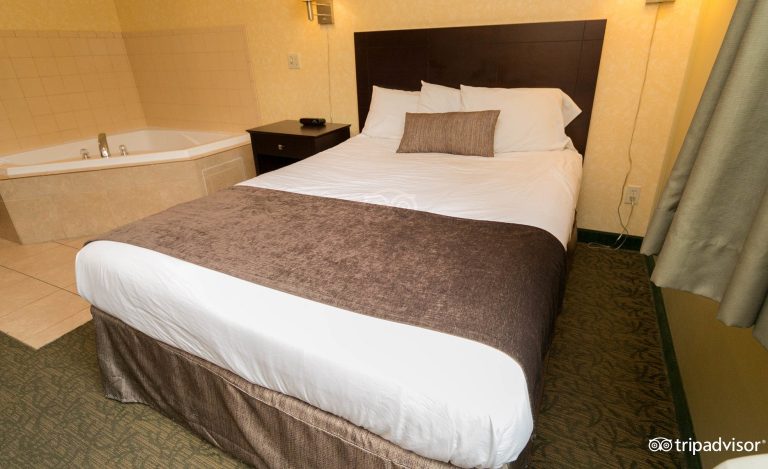 Put-in-Bay Resort & Conference Center