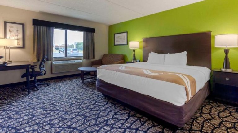 Quality Inn Oskhosh