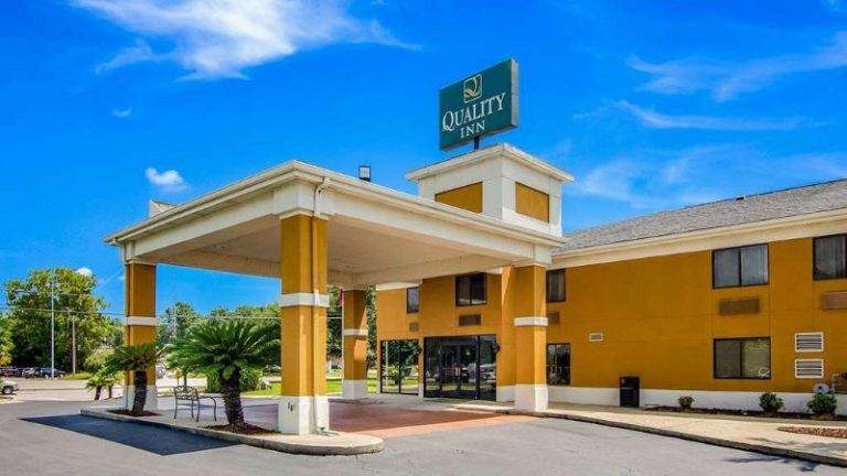 Quality Inn Saraland