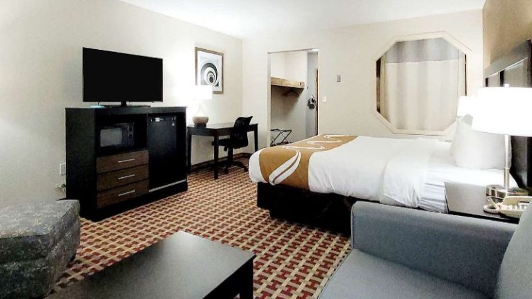 Quality Inn & Suites Marion