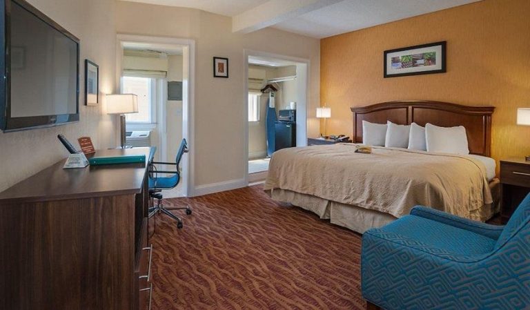 Quality Inn & Suites Middletown – Newport