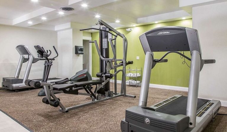 Quality Inn & Suites Middletown – Newport