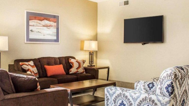 Quality Inn & Suites