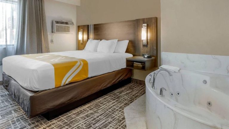 Quality Inn St. Cloud West