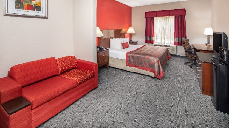 Ramada by Wyndham Alpharetta