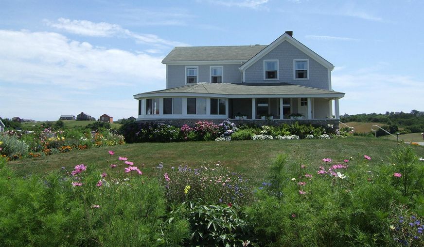 Rose Farm Inn, room with private jacuzzi, photo 6